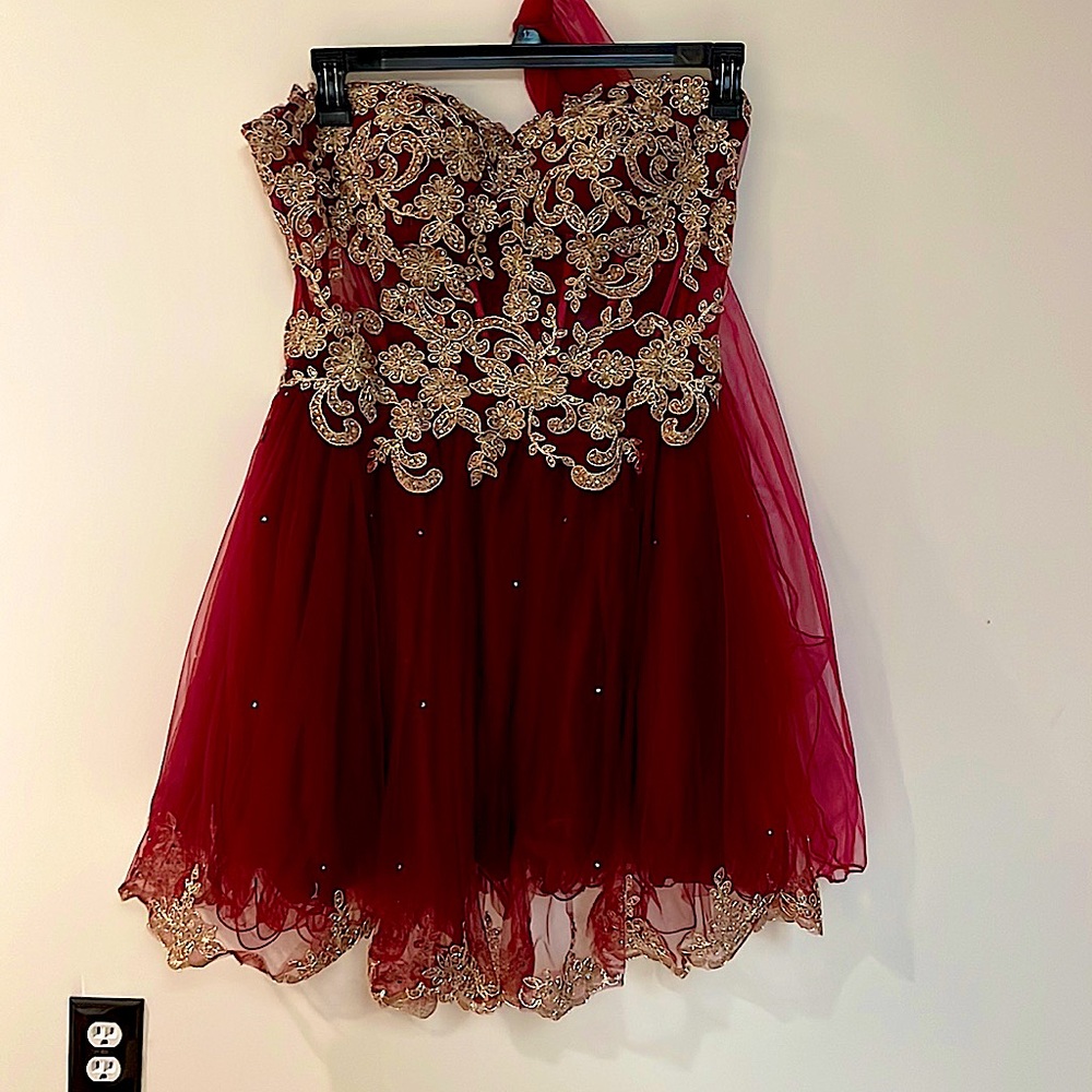 short red fitted quince classy dress ❤️💛